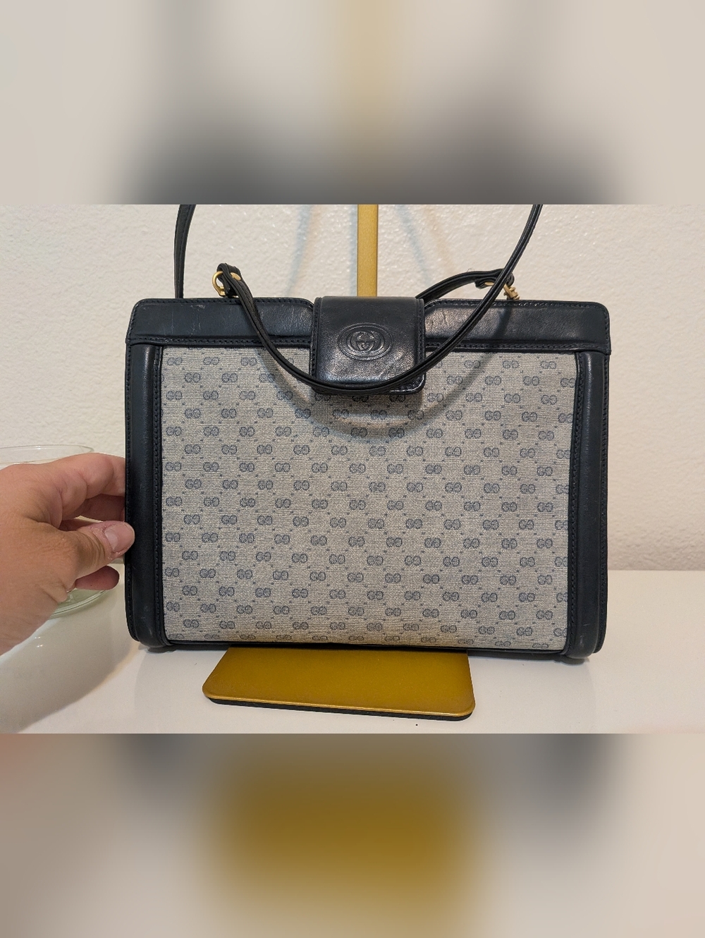 Gucci Micro GG Supreme 2-Way Shoulder Bag - VINTAGE - Picture 3 of 13